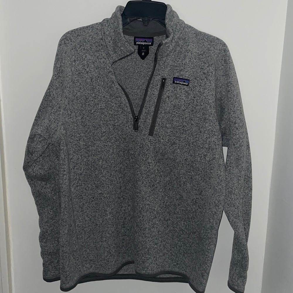 Patagonia pullover medium